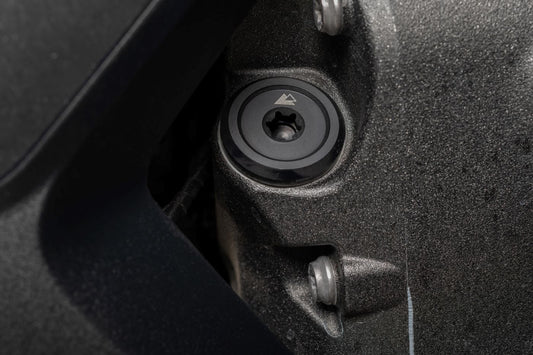 Кришка маслозаливної горловини з внутрішнім шестилопатевим профілем для BMW R1300GS/ Adventure від Touratech.