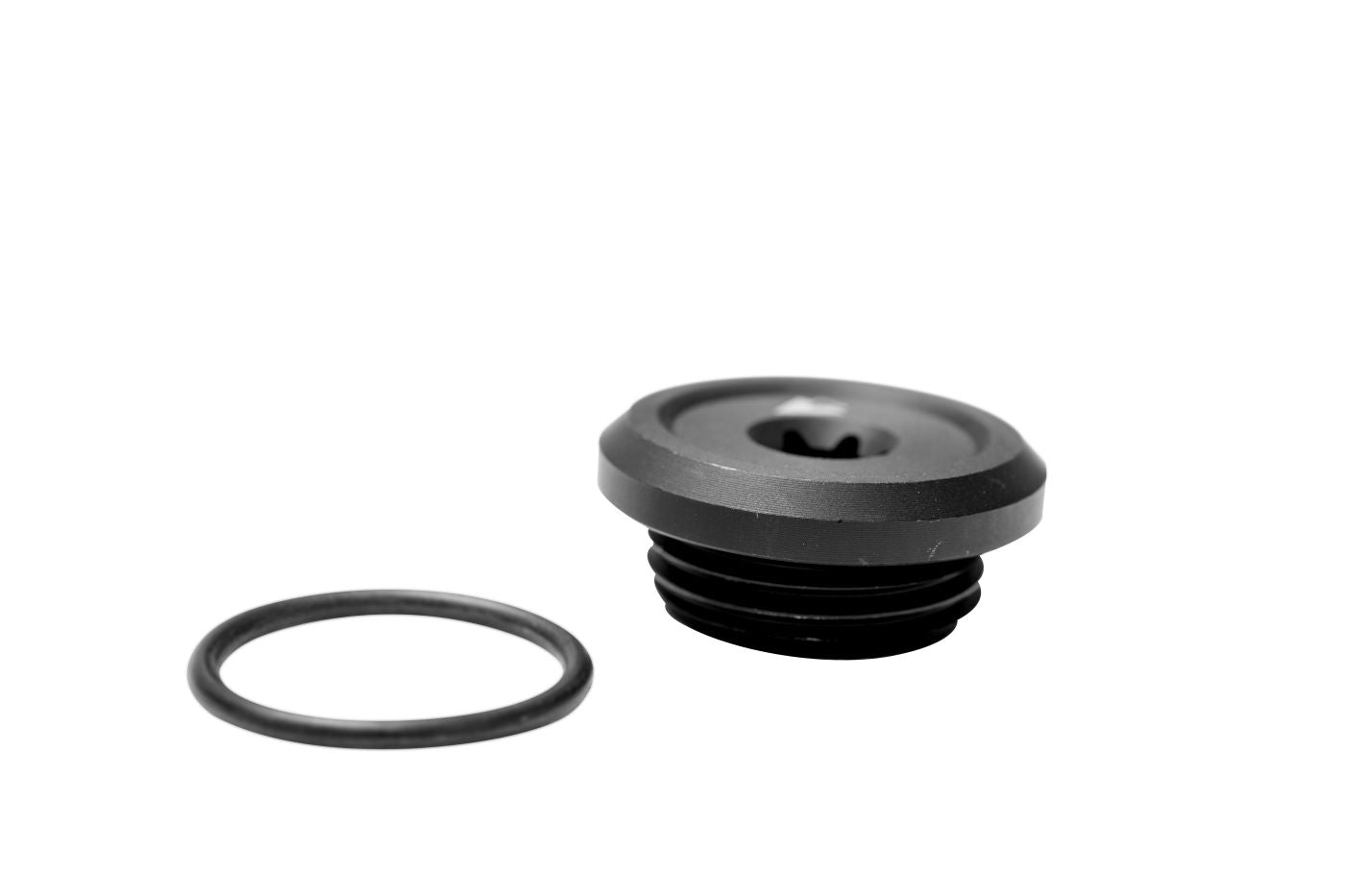 Кришка маслозаливної горловини з внутрішнім шестилопатевим профілем для BMW R1300GS/ Adventure від Touratech.