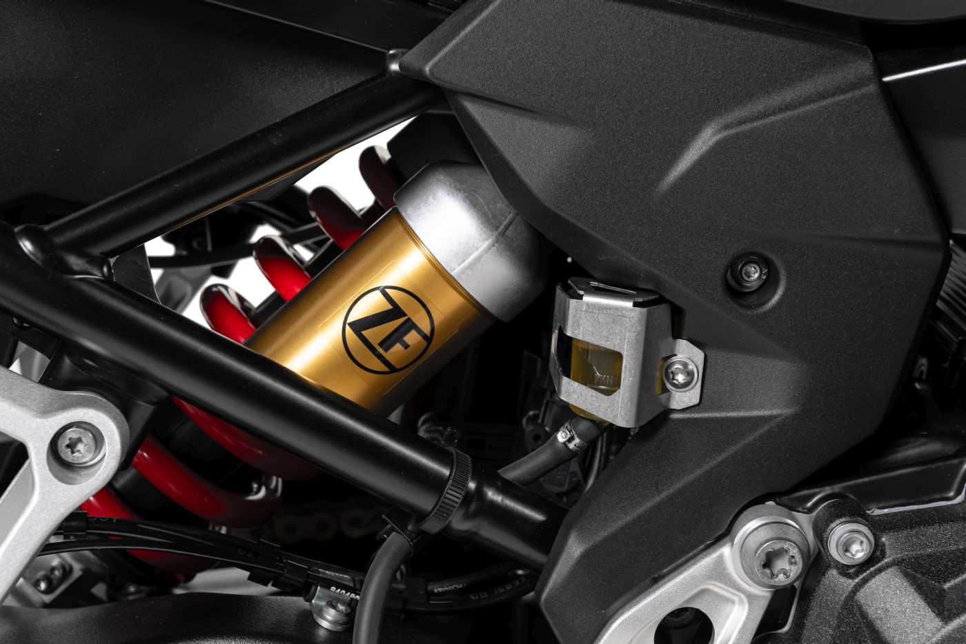 Захист резервуара гальмівної рідини для заднього гальма Touratech для BMW F900GSA, F850GS/ Adventure, F800GS (-2012)/(2024-), F750GS, F650GS(Twin)