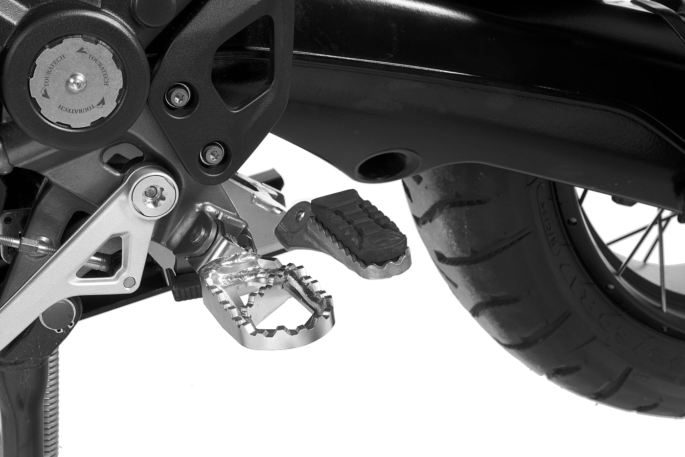 Преміальні  підніжки *Works*, занижені для BMW R1300GS/ Adventure, R1250GS/ Adventure, R1200GS (LC)/ Adventure (LC), F900GS/ Adventure, F850GS/ Adventure, F800GS (2024-), F750GS