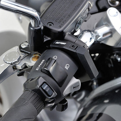 Розетка USB Daytona "Slim" подвійна, для керма 22.2 і 25.4 мм від Touratech.